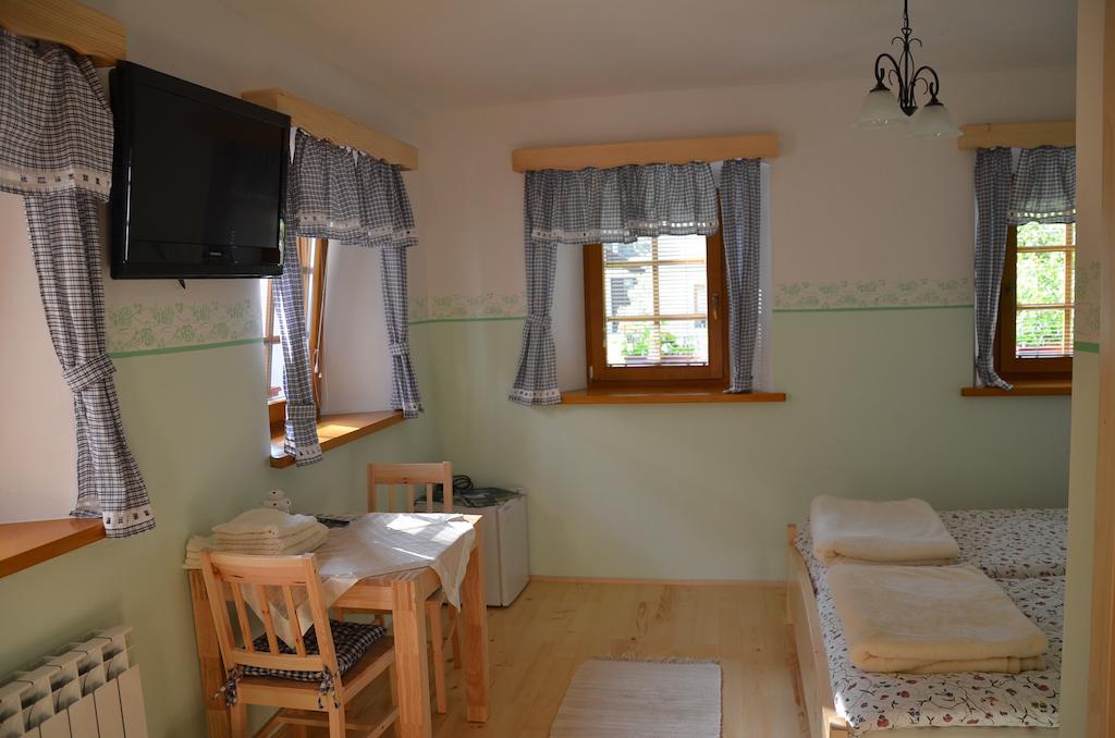 Farmhouse Štiftar Solčava Rum bild