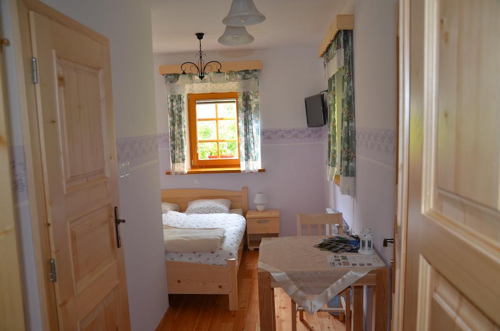 Farmhouse Štiftar Solčava Rum bild