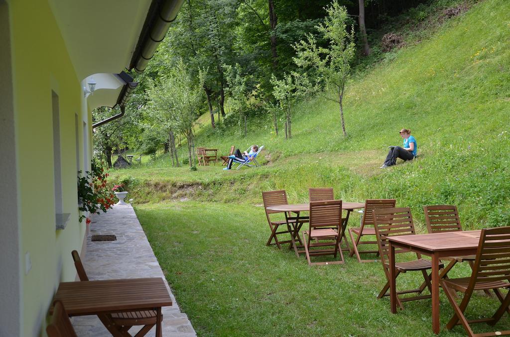 Farmhouse Štiftar Solčava Exteriör bild