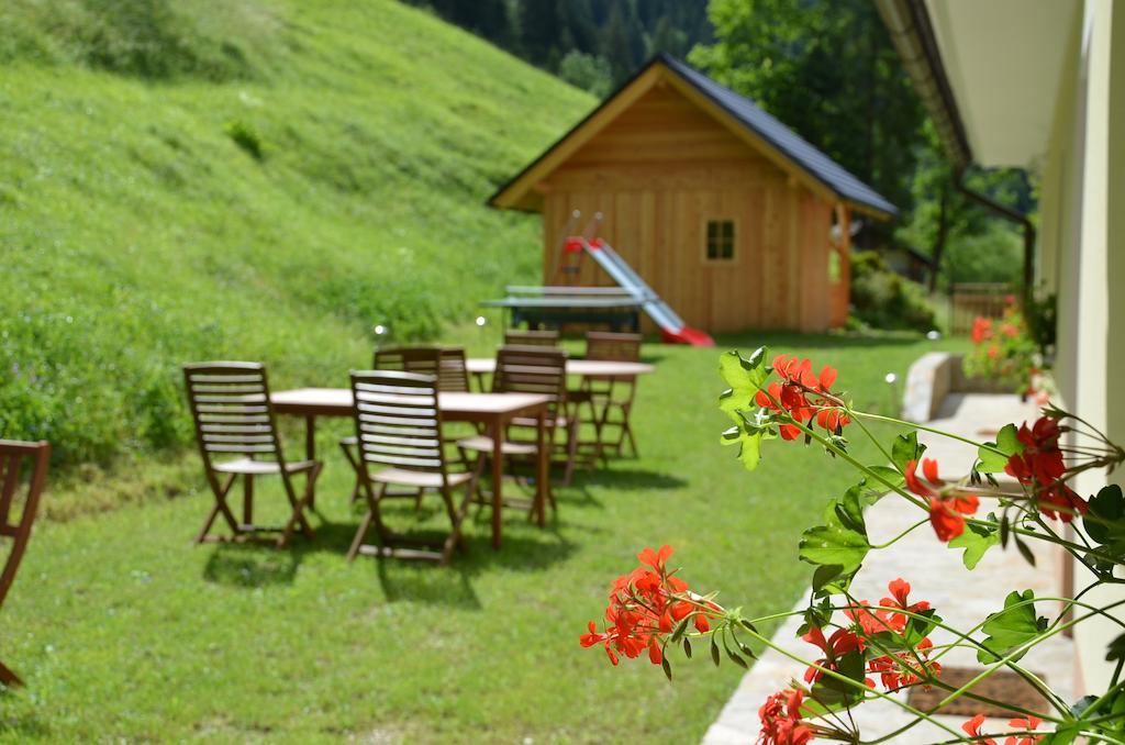 Farmhouse Štiftar Solčava Exteriör bild