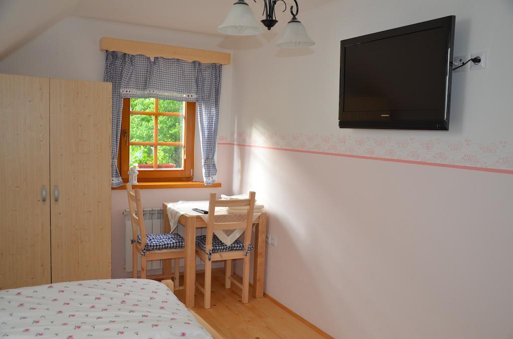 Farmhouse Štiftar Solčava Rum bild